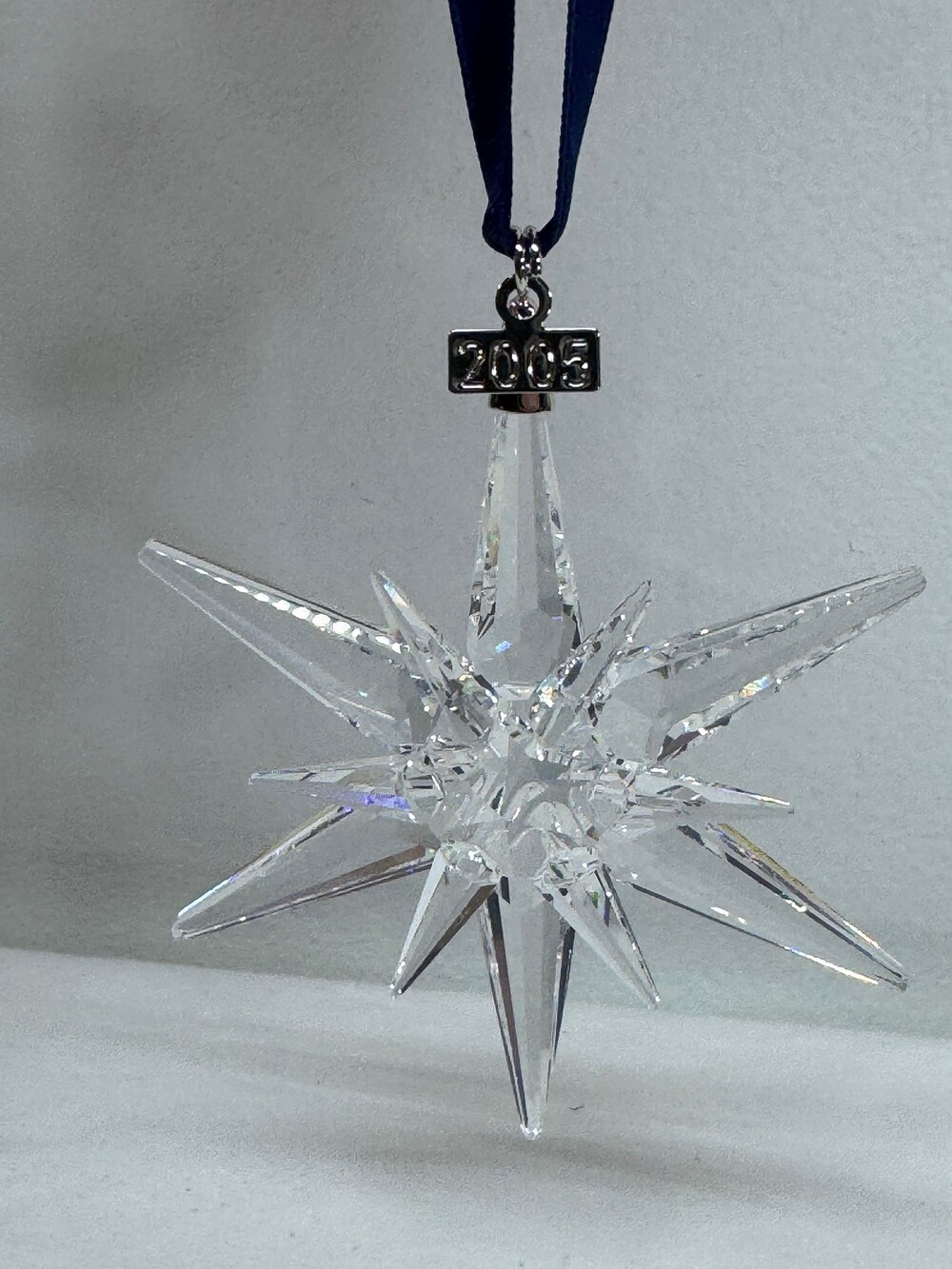 2005 Swarovski Crystal Rockefeller Center Christmas Tree Star Ornament 680502